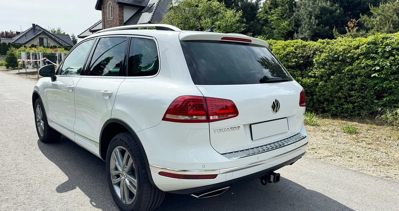 Volkswagen Touareg cena 94900 przebieg: 81800, rok produkcji 2015 z Wrocław małe 781